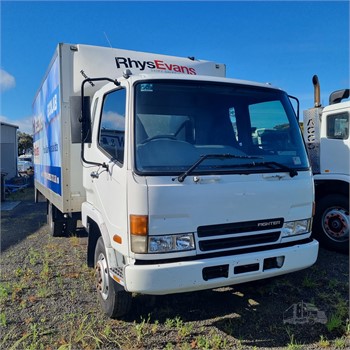 2006 MITSUBISHI FUSO FIGHTER FK617 Used Pantech Trucks for sale
