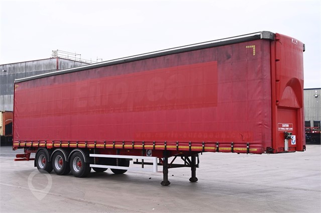 2013 SDC 4.645M CURTAINSIDE TRAILER (44.5ft) CHOICE at TruckLocator.ie