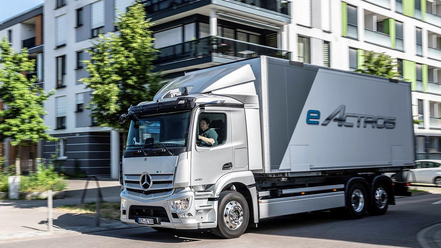 Mercedes-Benz Trucks Lands A Sensational Awards Double & Now Sets Its Sustainability Sights On An Exciting 2022