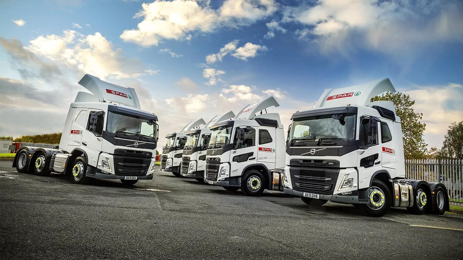 A.F. Blakemore & Son’s 10 New Volvo FMs Improve Safety & Visibility In Food Distribution Fleet