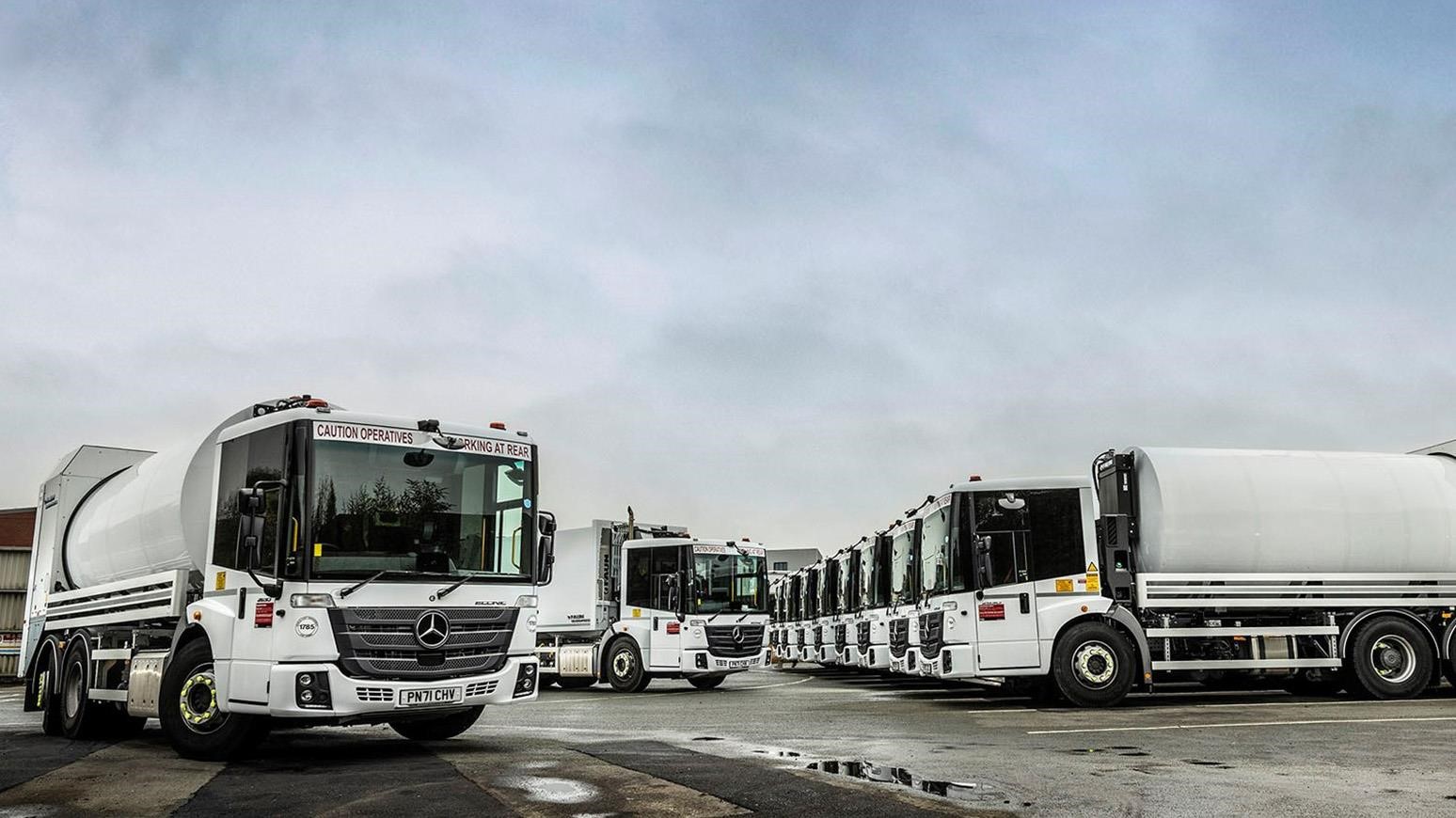 Bolton Council Equips 19 New Mercedes-Benz Econics With Two Refuse Collection Body Types