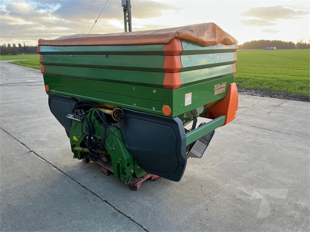 2015 AMAZONE ZA-M 3001 Used 3 Point / Mounted Dry Fertiliser Spreaders Spreaders & Sprayers for sale