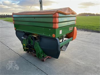2015 AMAZONE ZA-M 3001 Used 3 Point / Mounted Dry Fertiliser Spreaders for sale