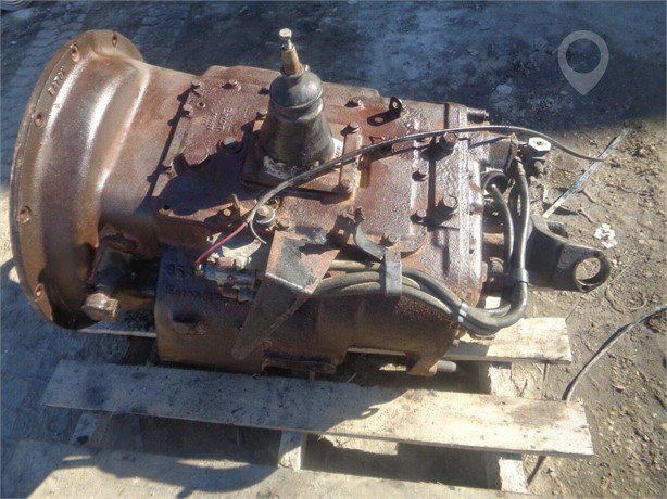 2000 STERLING Used Transmission Truck / Trailer Components for sale