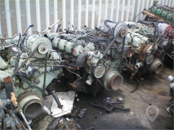 MERCEDES-BENZ V8 ENGINES - TURBO AND NON TURBO Used Engine Truck / Trailer Components for sale