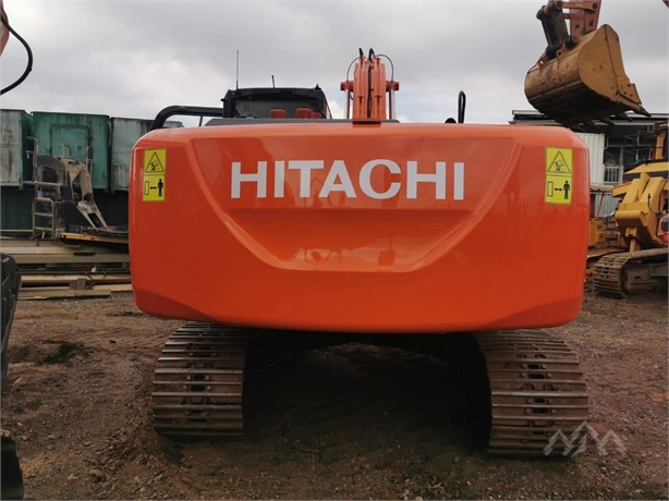 2020 HITACHI ZX200 LC-5G