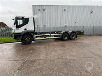 2009 IVECO TRAKKER 330 Used Chassis Cab Trucks for sale