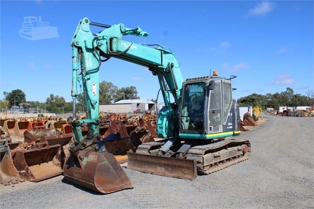 2011 KOBELCO SK135SR Used Tracked Excavators for sale