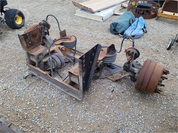 STEERABLE PUSHER AXLE Used Axle Truck / Trailer Components auction results
