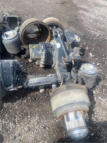 2013 EATON DSP40 Used Axle Truck / Trailer Components for sale