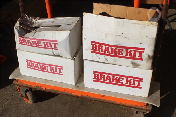 ABEX EN 1443EK BRAKE SHOE KITS, 15 X 4 New Other Truck / Trailer Components auction results