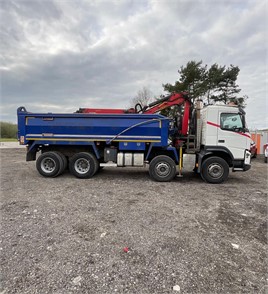 2011 VOLVO FMX at TruckLocator.ie