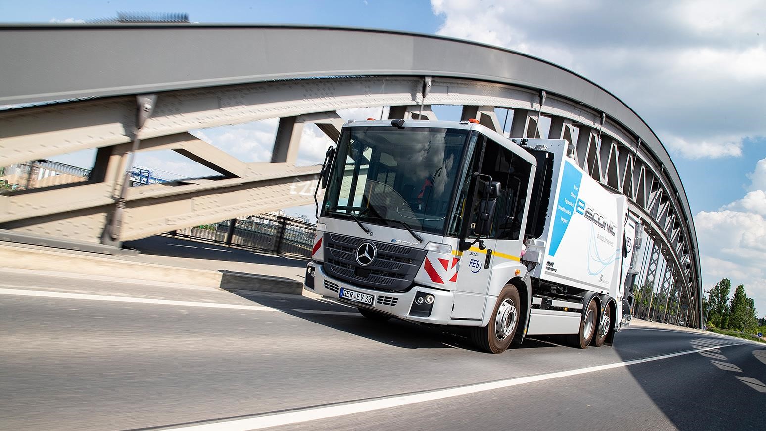 Mercedes-Benz Trucks Highlights Eco-Friendly Municipal Vehicles At IFAT 2022