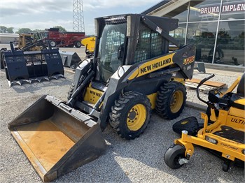 Details about   New Holland L175 Wheeled Skid Loader 1/87th Scale Yellow/Black Tracked 48 Post 