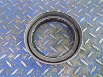 OIL SEAL Used Other Truck / Trailer Components for sale