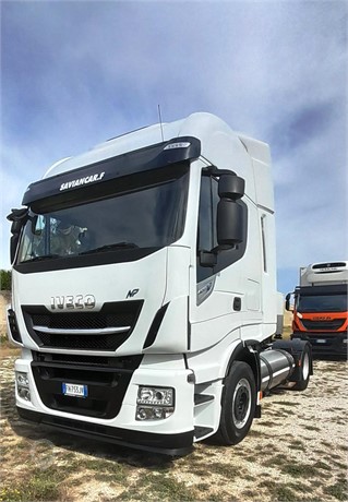 2017 IVECO ECOSTRALIS 440 Used Tractor with Sleeper for sale