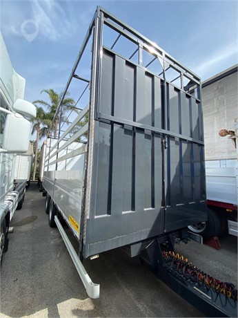 2000 OMAR SRL 20W82P Used Curtain Side Trailers for sale
