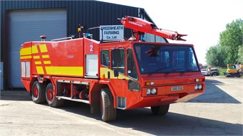 1991 CARMICHAEL COBRA 2 Used Fire Trucks for sale
