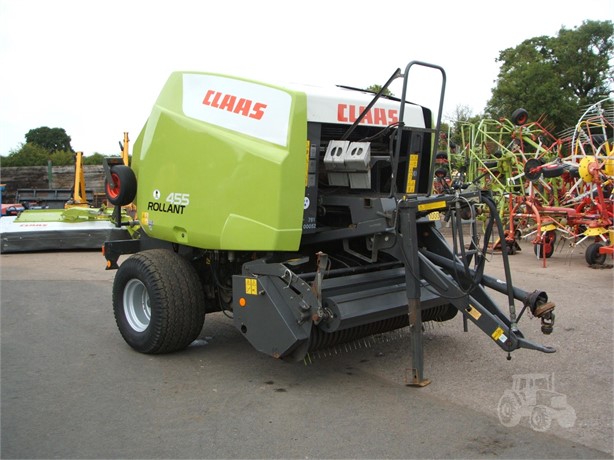 2011 CLAAS ROLLANT 455RC