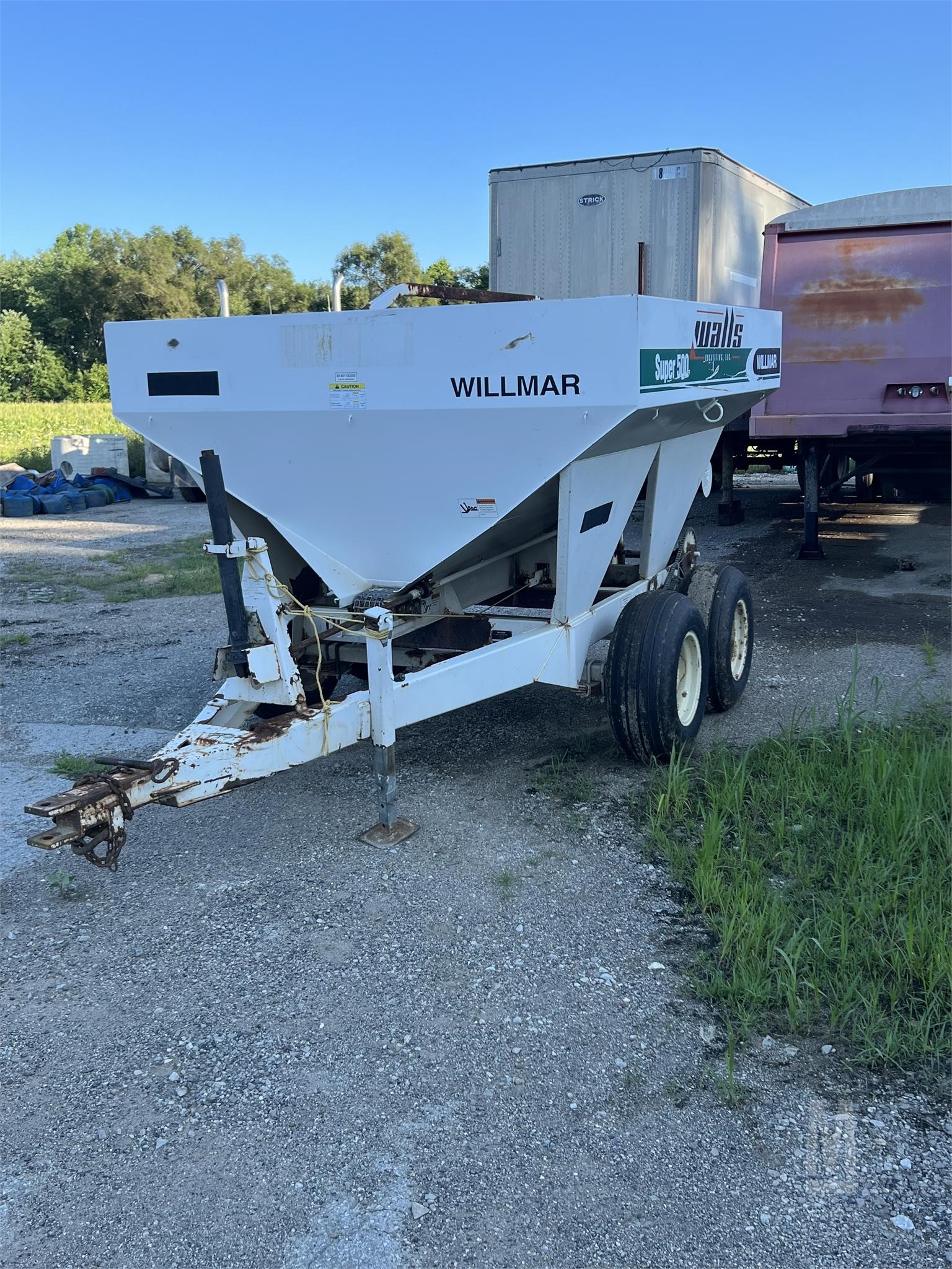 1/64 Custom scratch built willmar 800 fertilizer spreader 