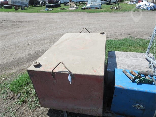 PICKUP FUEL TANK 200 Used Fuel Pump Truck / Trailer Components auction results
