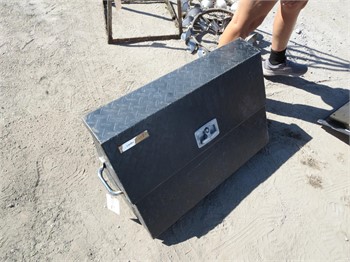 STORSMART TOOL BOX 30 INCH Used Tool Box Truck / Trailer Components auction results