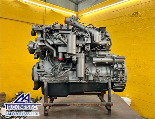 2005 MACK AC Used Engine Truck / Trailer Components for sale
