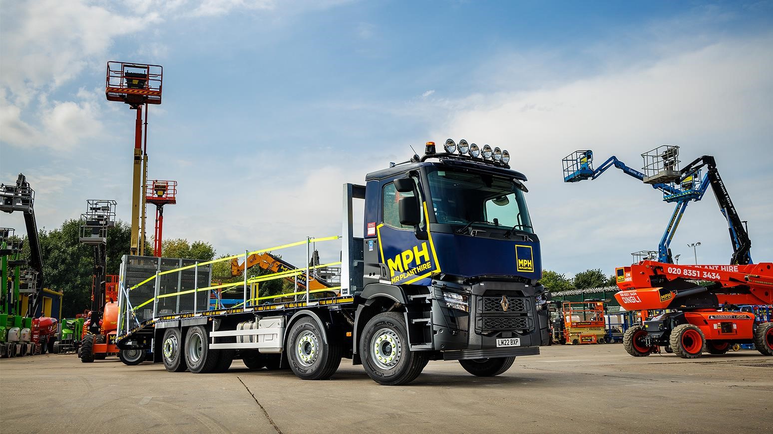 London-Based Mr Plant Hire Takes Delivery Of Renault Trucks C430 Featuring New Company Livery