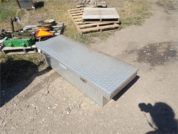 TOUGH GUY PICKUP TOOL BOX Used Tool Box Truck / Trailer Components auction results