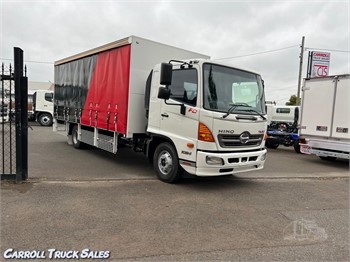 2010 HINO 500FD1024 Used Curtainsider Trucks for sale