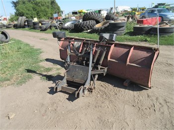 BOSS 9 FOOT SNOW PLOW Used Other Truck / Trailer Components auction results