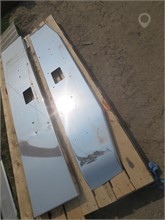 CHROME SEMI TRUCK BUMPERS Used Bumper Truck / Trailer Components auction results