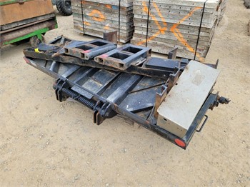 TOMMY 2500# LIFT GATE Used Lift Gate Truck / Trailer Components auction results