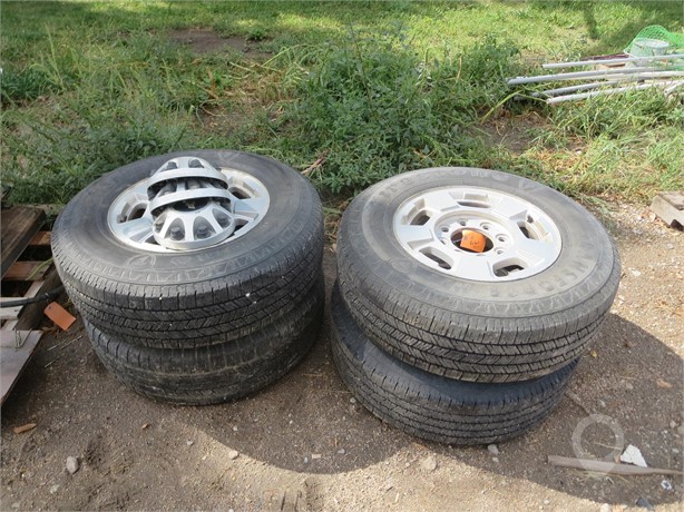 2011 CHEVROLET 2500 WHEELS Used Wheel Truck / Trailer Components auction results