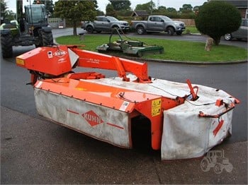 2006 KUHN FC243 Used Pull-Type Mower Conditioners/Windrowers for sale