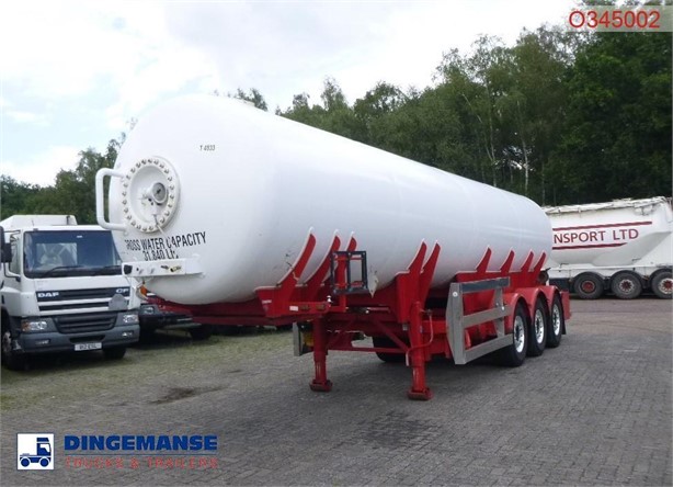 2002 CLAYTON GAS TANK STEEL 31.8 M3 (LOW PRESSURE 10 BAR) Used Gas Tanker Trailers for sale