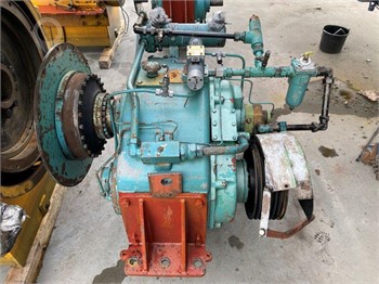 LOHMANN & STOLTERFOHT GUS 355 A GEARBOX 565 PK RATIO 3 : 1 MARINE KEERKO Used Engine Truck / Trailer Components for sale