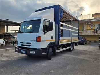 2000 NISSAN ATLEON 110 Used Curtain Side Trucks for sale