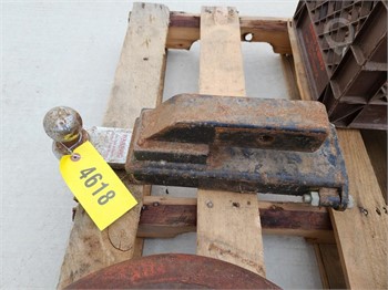 CUSHION TRUCK HITCH Used Other Truck / Trailer Components auction results