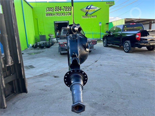 2011 MERITOR-ROCKWELL CHALMERS Used Axle Truck / Trailer Components for sale