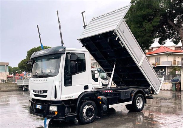 2013 IVECO EUROCARGO 120E18 Used Tipper Trucks for sale