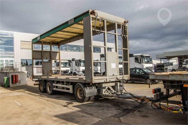 2011 LECITRAILER VOLAILLE- REHAUSSABLE-GROUPE INDEPENDANT Used Curtain Side Trailers for sale