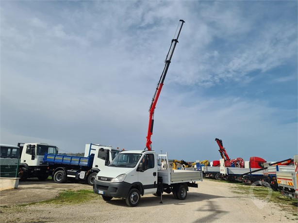 2010 IVECO DAILY 35C18 Used Dropside Crane Vans for sale