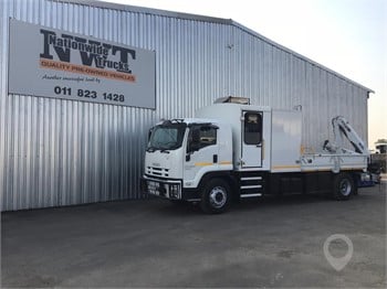 2017 ISUZU FTR Used Crane Trucks for sale