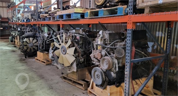 Used Engine Truck / Trailer Components for sale