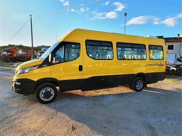 2015 IVECO DAILY 35-150 Used Kleinbus Busse zum verkauf