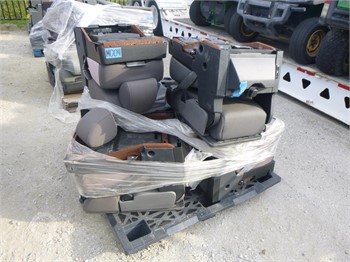 MIDDLE SEATS Used Seat Truck / Trailer Components auction results