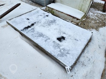 PICK UP SLIDE OUT BED TRAY Used Other Truck / Trailer Components auction results