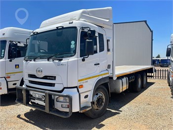 2017 UD QUON CW26.490FC Used Standard Flatbed Trucks for sale