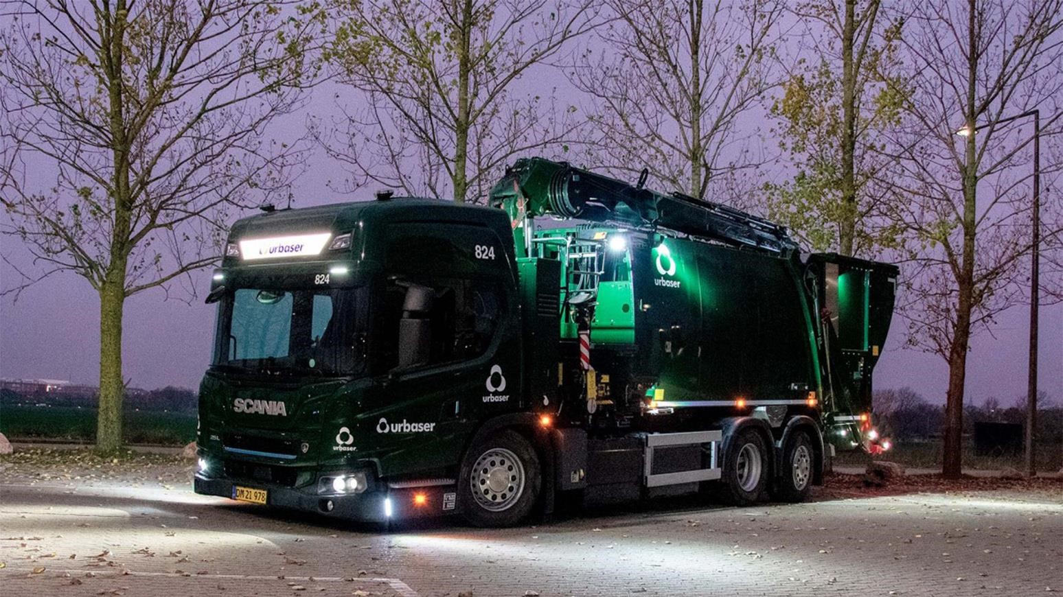 Waste Collection In Copenhagen Goes Electric With Scania 25L